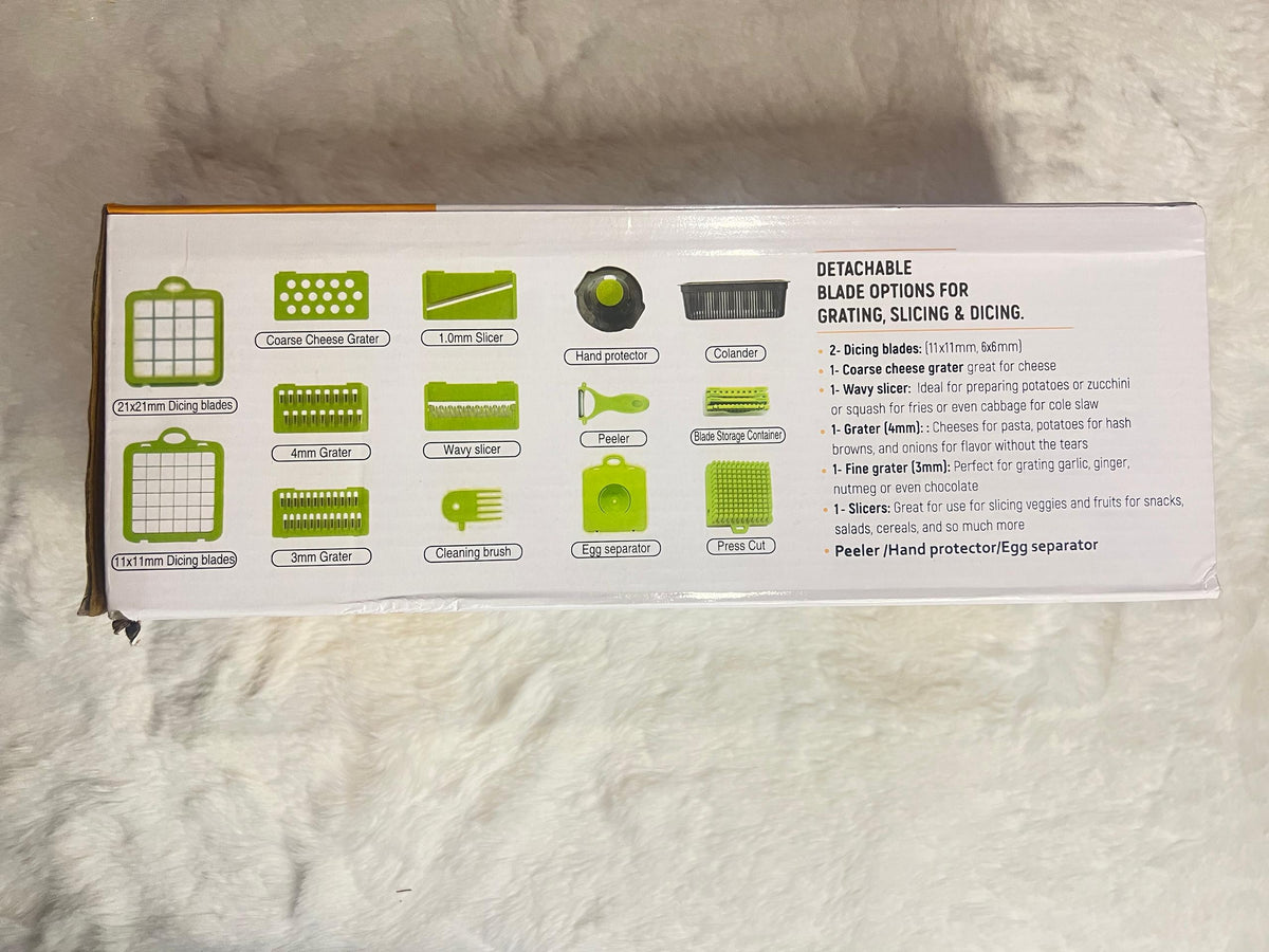 A  16pcs boxed kitchen vegetable slicer set