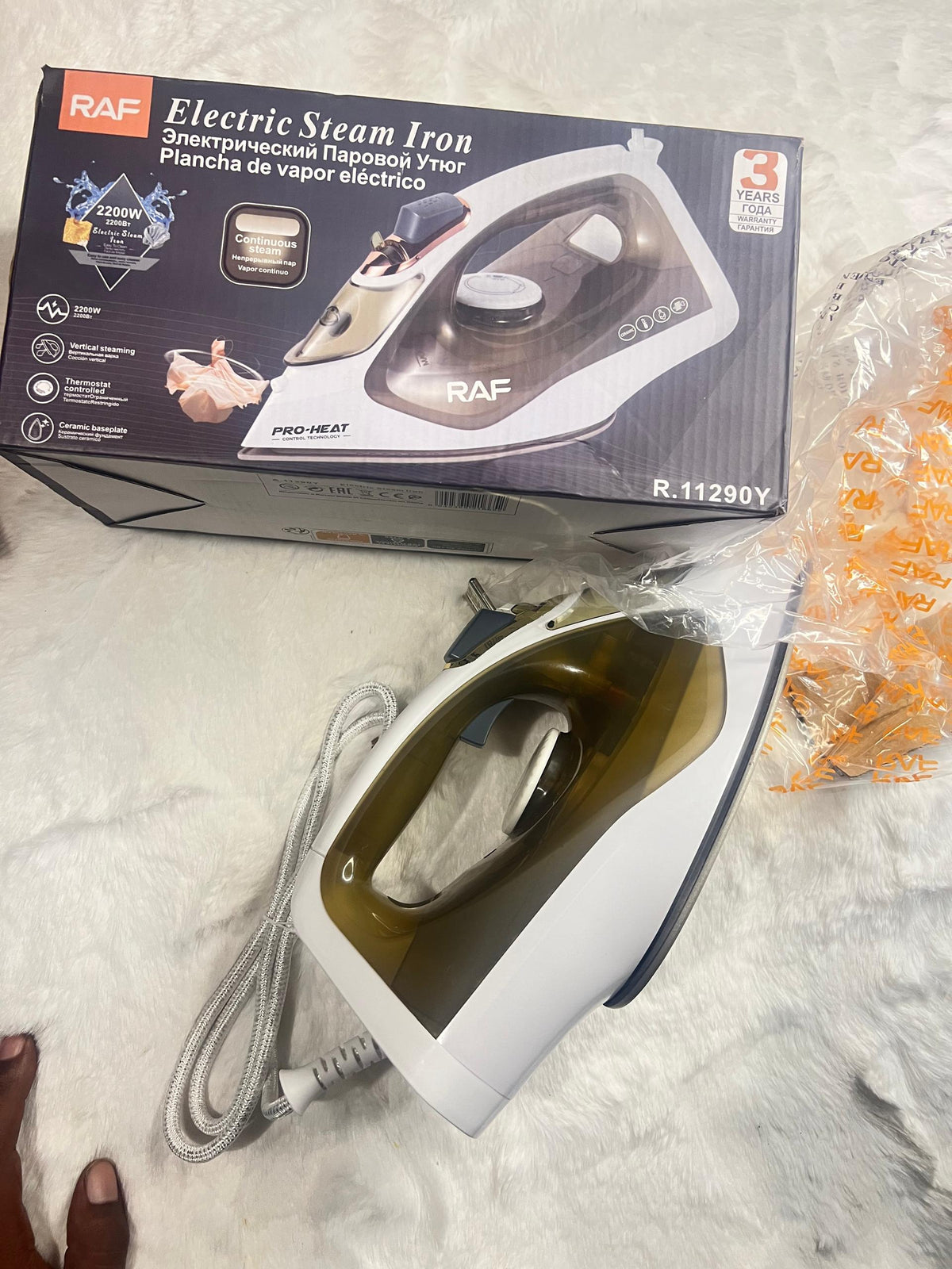 RAF Electric Steam Iron