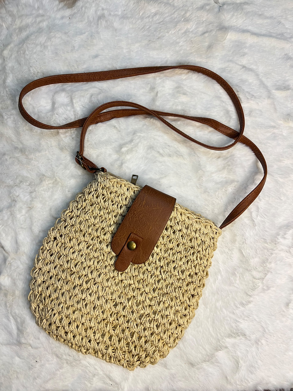 Knitted sling bag