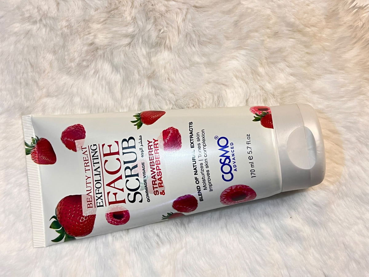 Cosmo face scrub  strawberry &raspberry