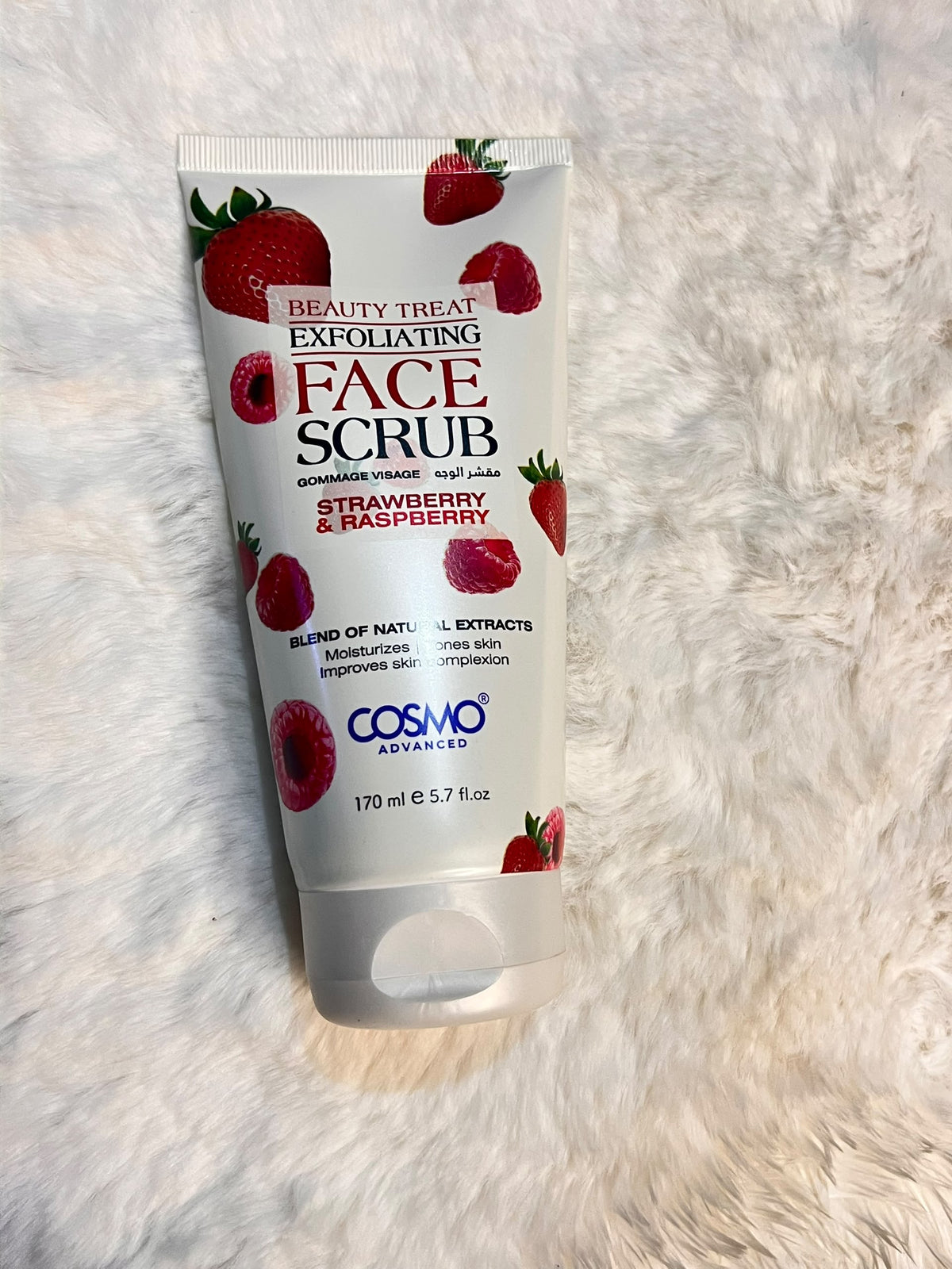 Cosmo face scrub